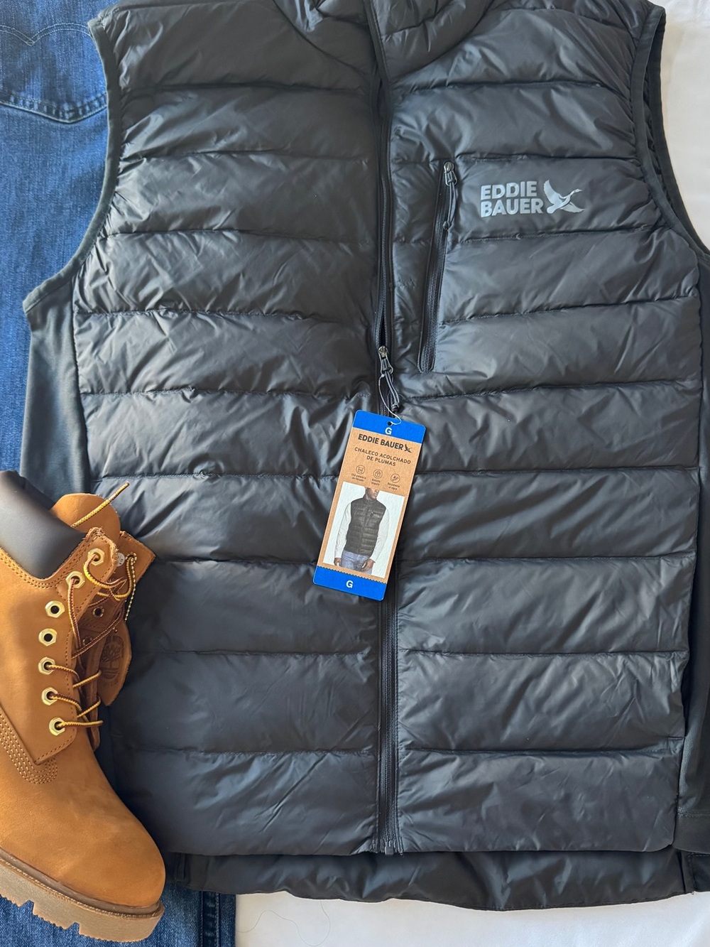 Eddie Bauer Men’s Black Packable Puffer Vest